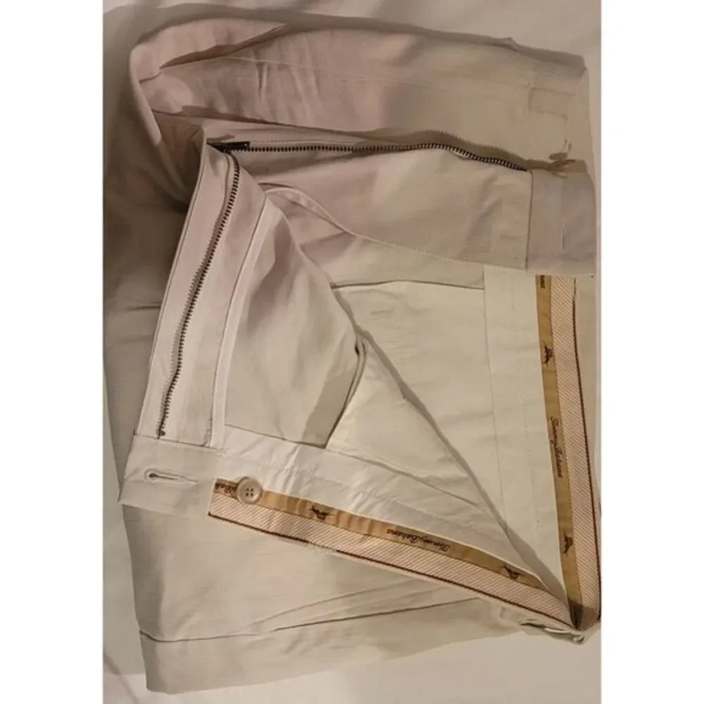 Tommy Bahama 80% Silk 20% Rayon from Bamboo Shorts Men's 40 W 9 L